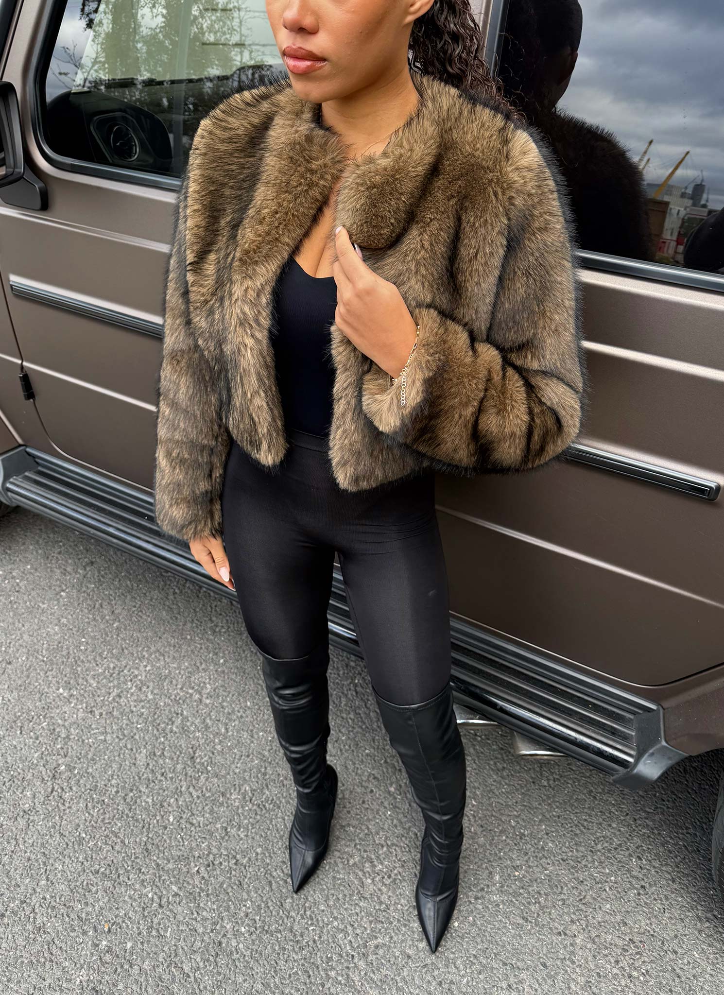 Fur Jacket - Brown - Image 14