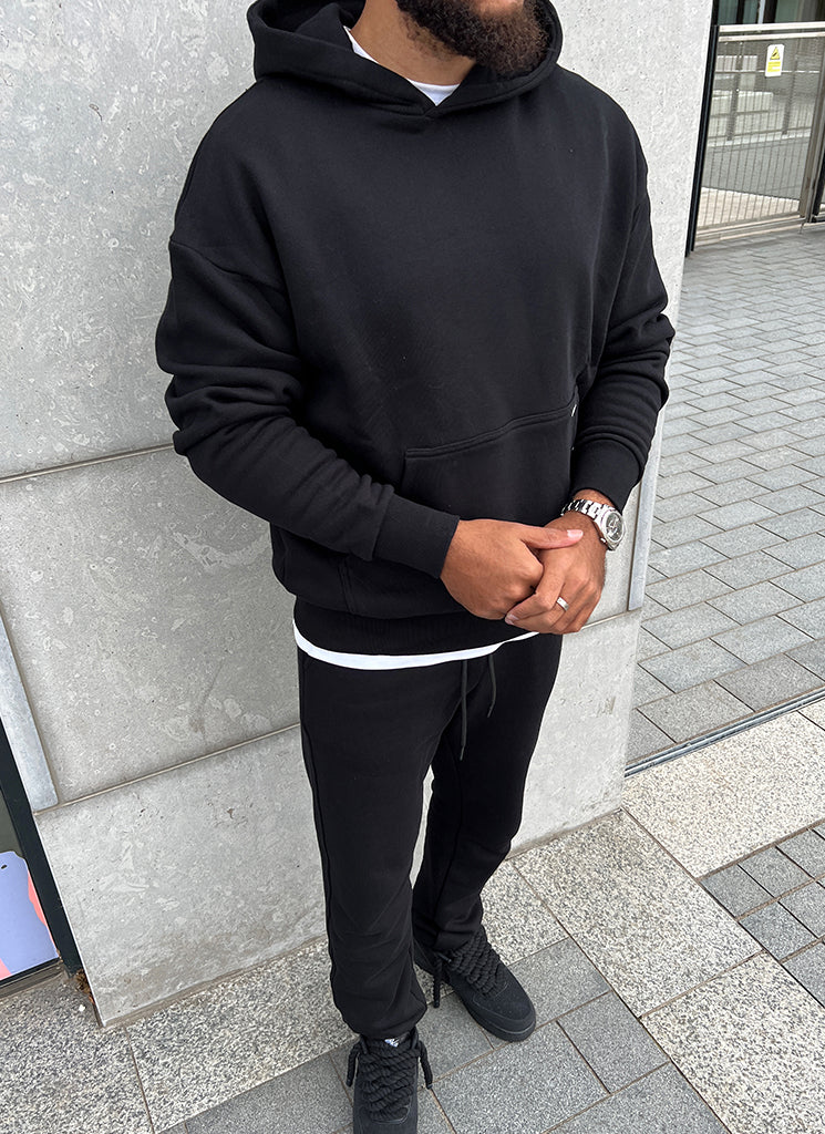Heavyweight Essential Joggers - Black - Image 10