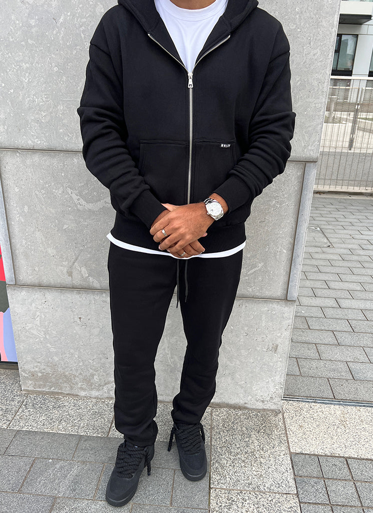 Heavyweight Essential Joggers - Black - Image 8