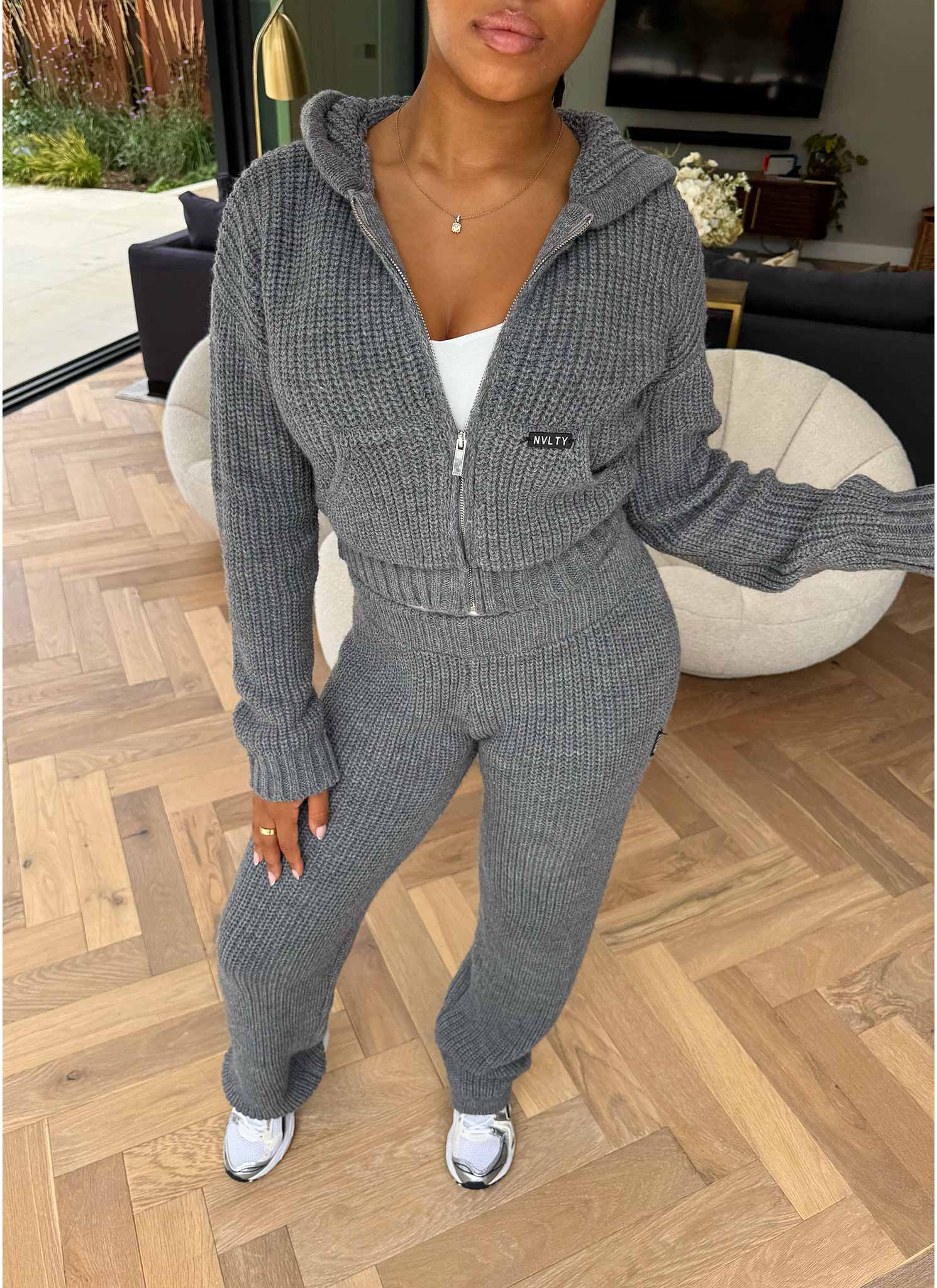 Heavyweight Knitted Joggers - Grey - Image 11