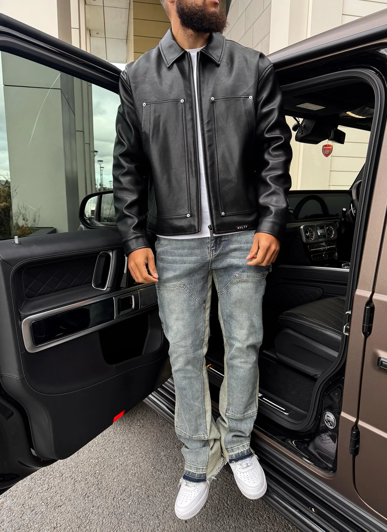 Leather Carpenter Rivet Jacket - Black - Image 11