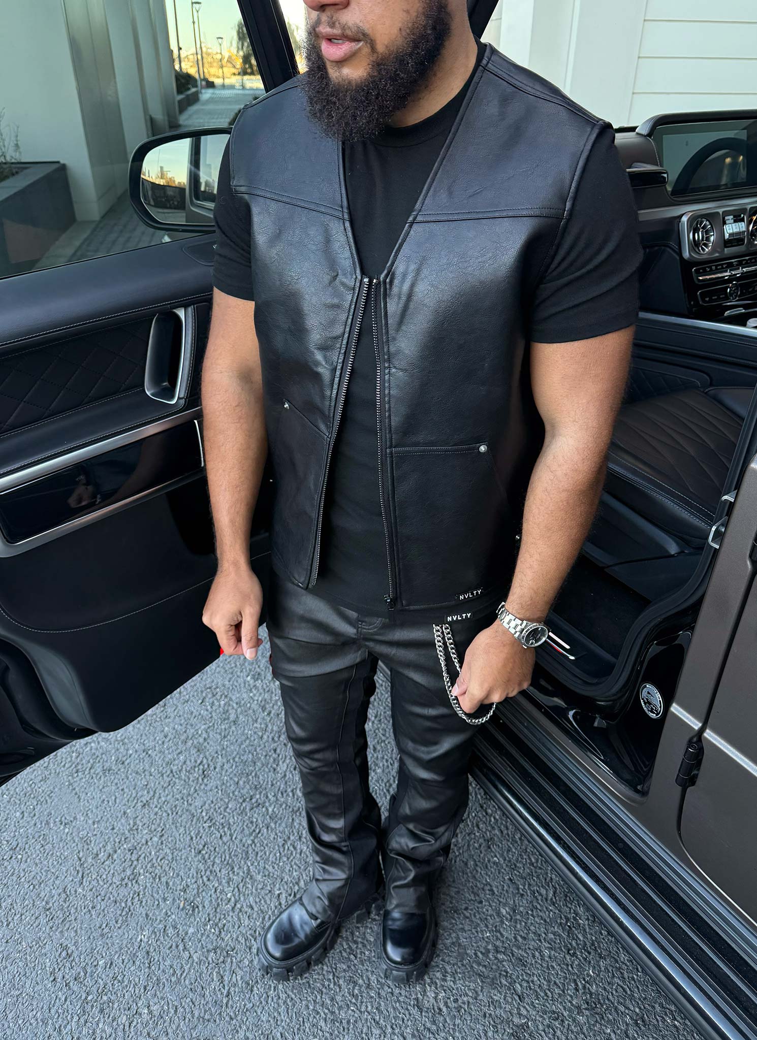 Leather Carpenter Rivet Vest - Black - Image 6