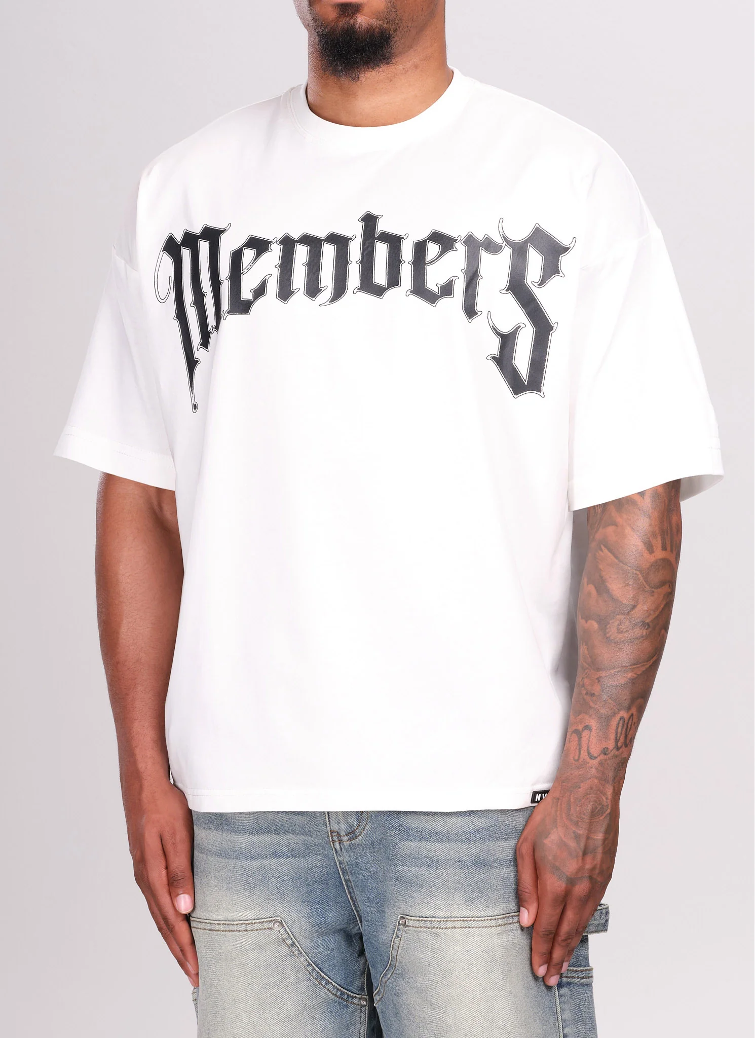 Members Arc T-Shirt - White - Image 4