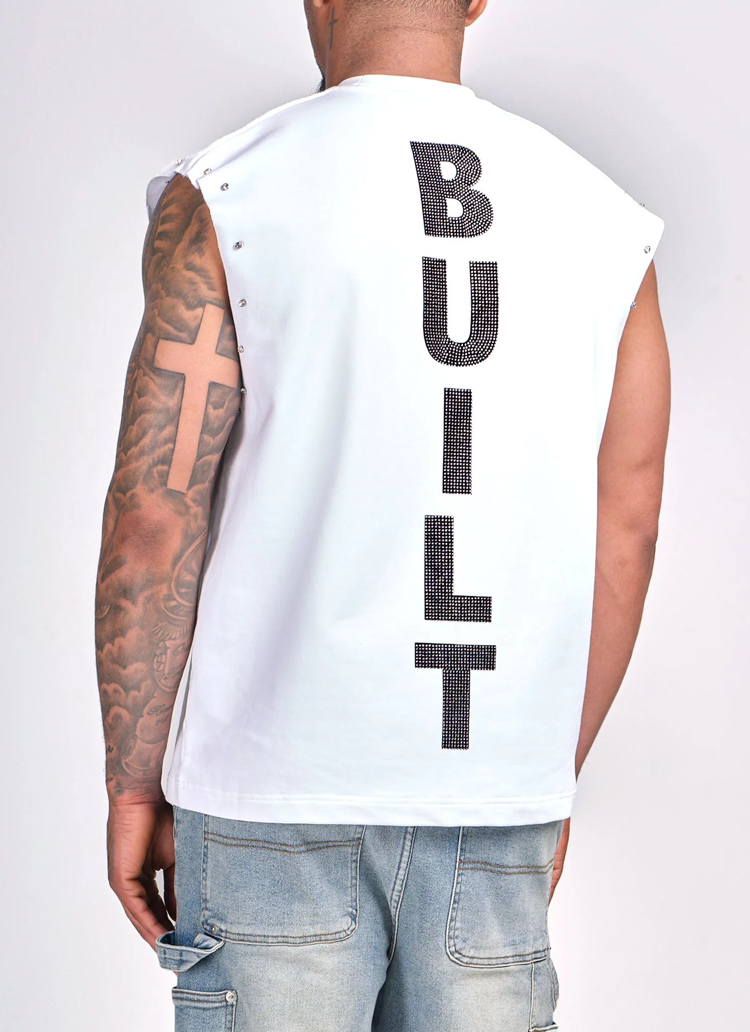 Members Built VVS Sleeveless T-Shirt - White - Image 8