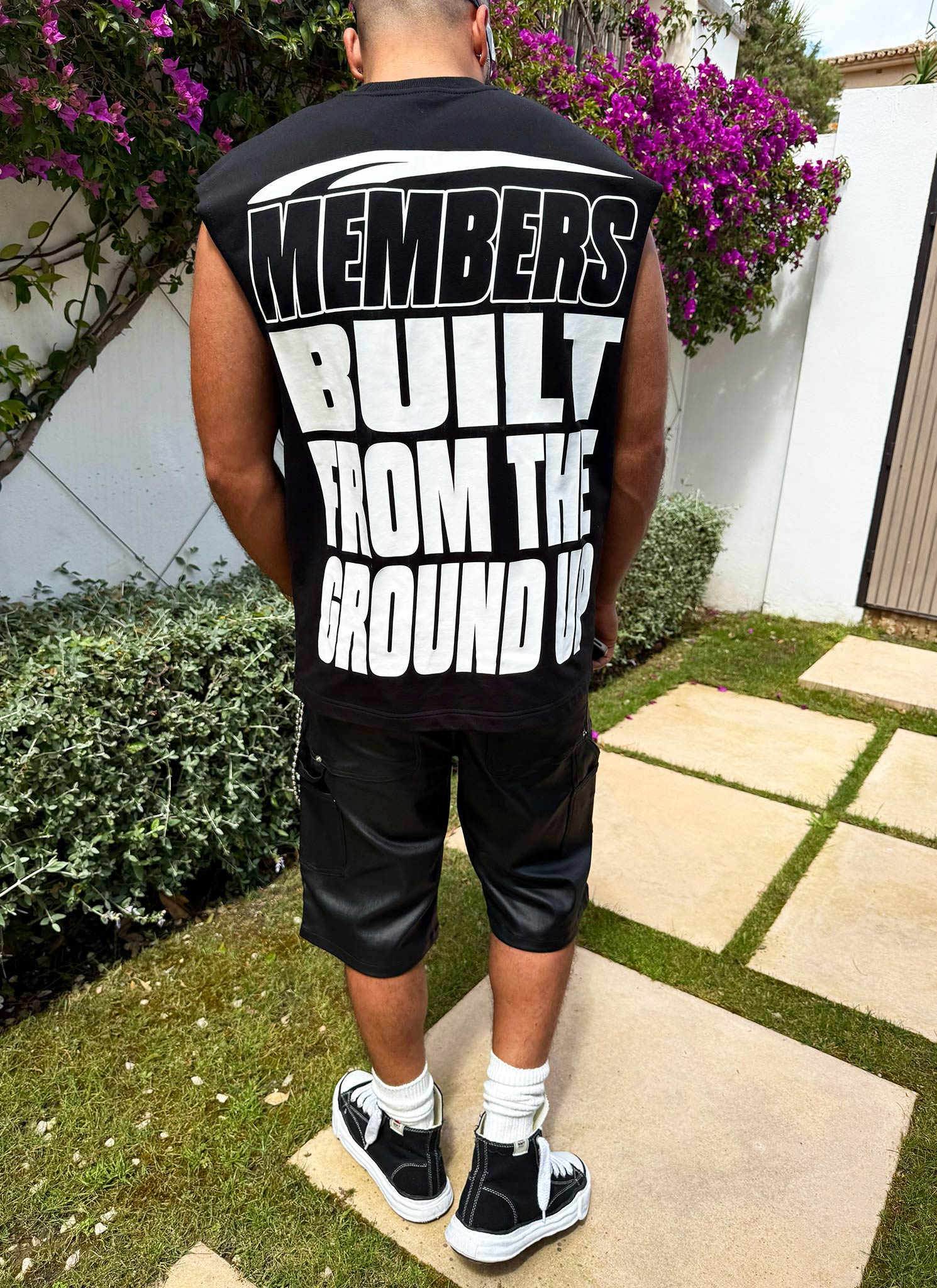 Members Eagle Sleeveless T-Shirt - Black - Image 12