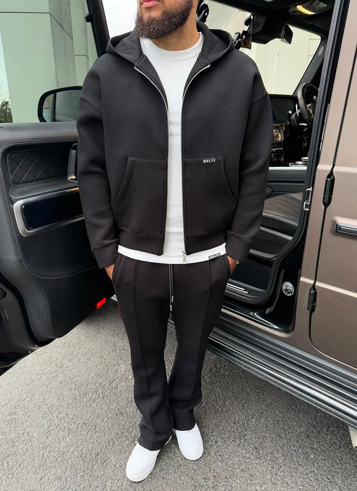 Scuba Structured Zip Hoodie - Black - Image 9