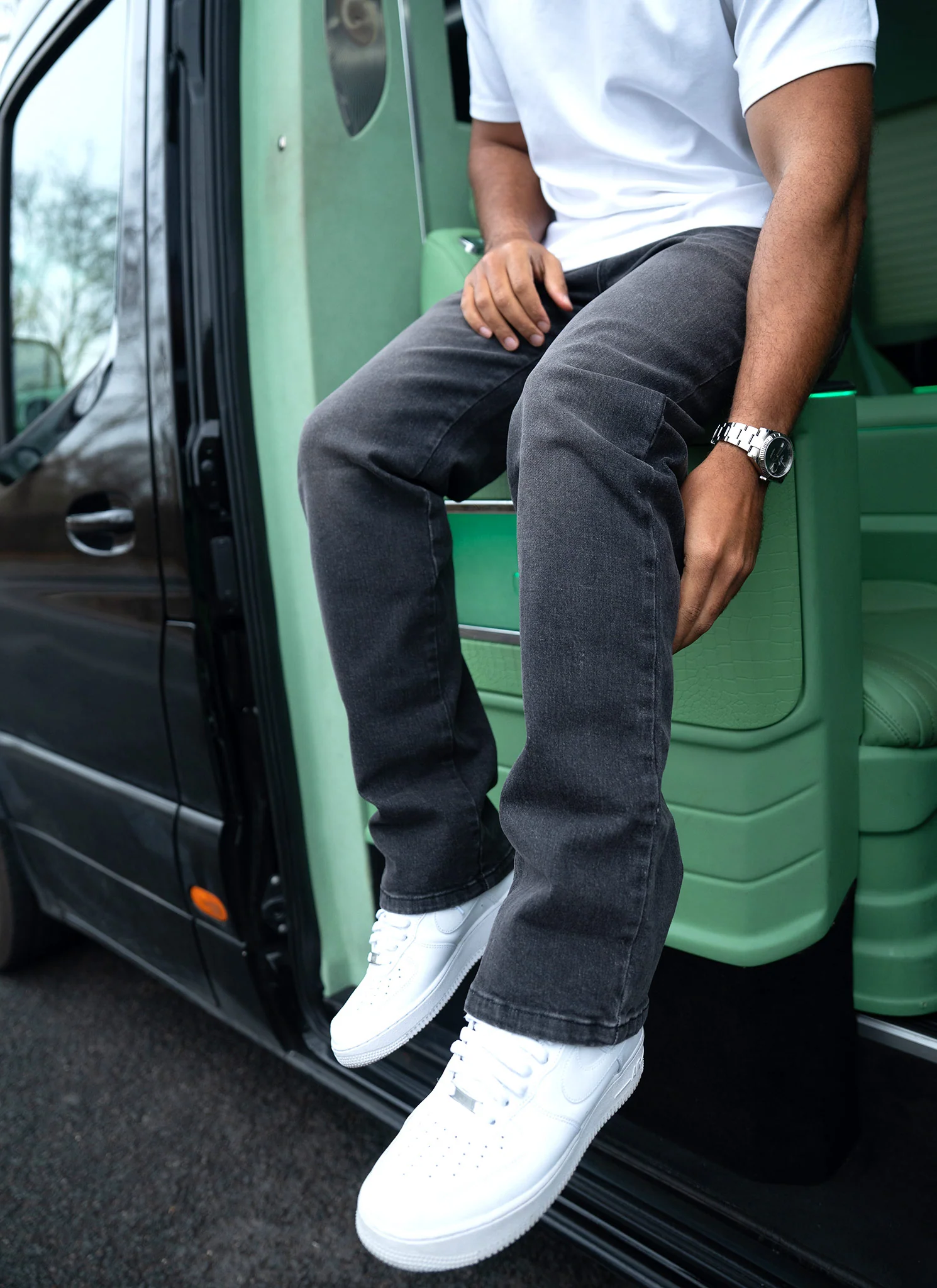 Vintage Everyday Jeans - Black - Image 4