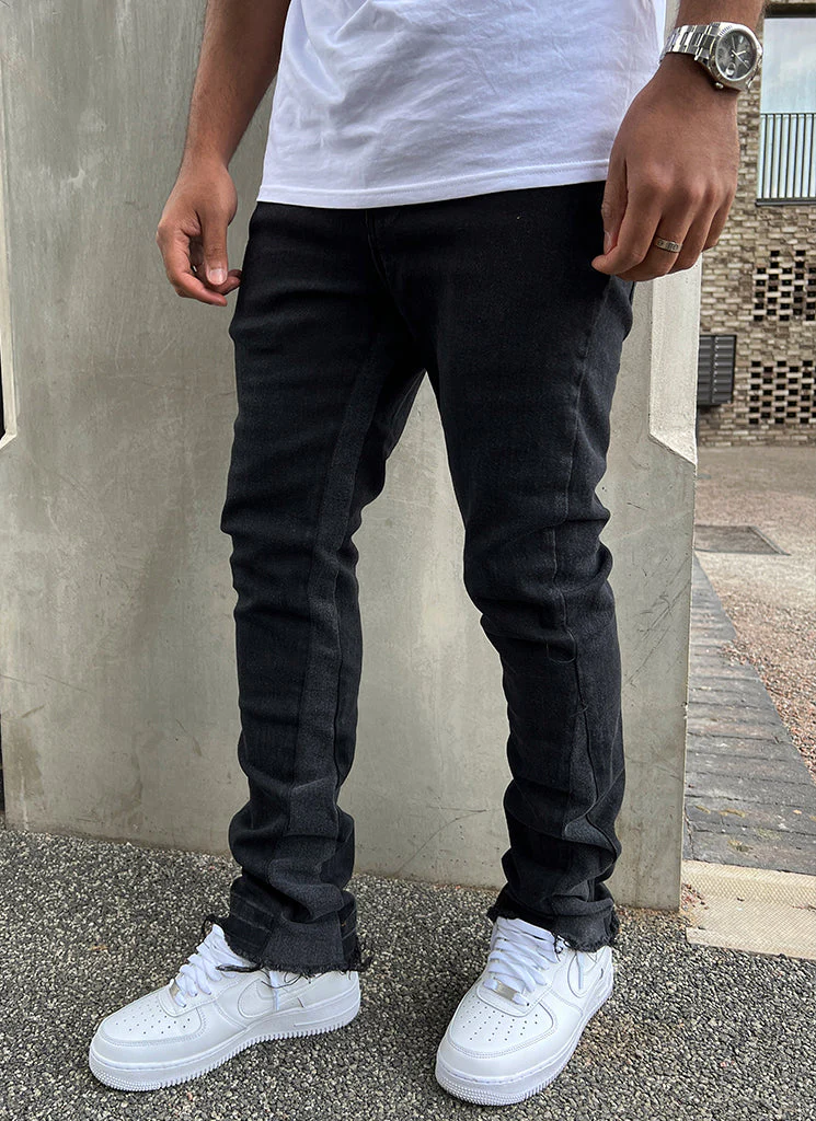 Vintage Flare Jeans - Black - Image 16