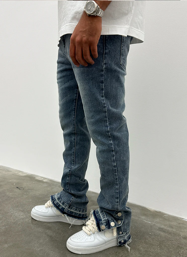 Vintage Flare Snapper Jeans - Blue - Image 12