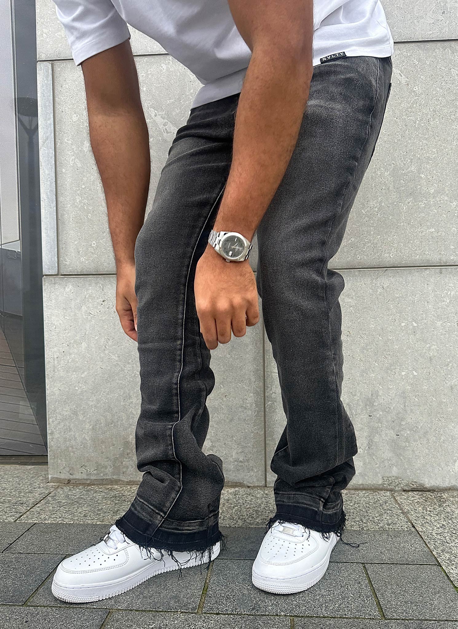 Vintage Flare Washed Jeans - Black - Image 5