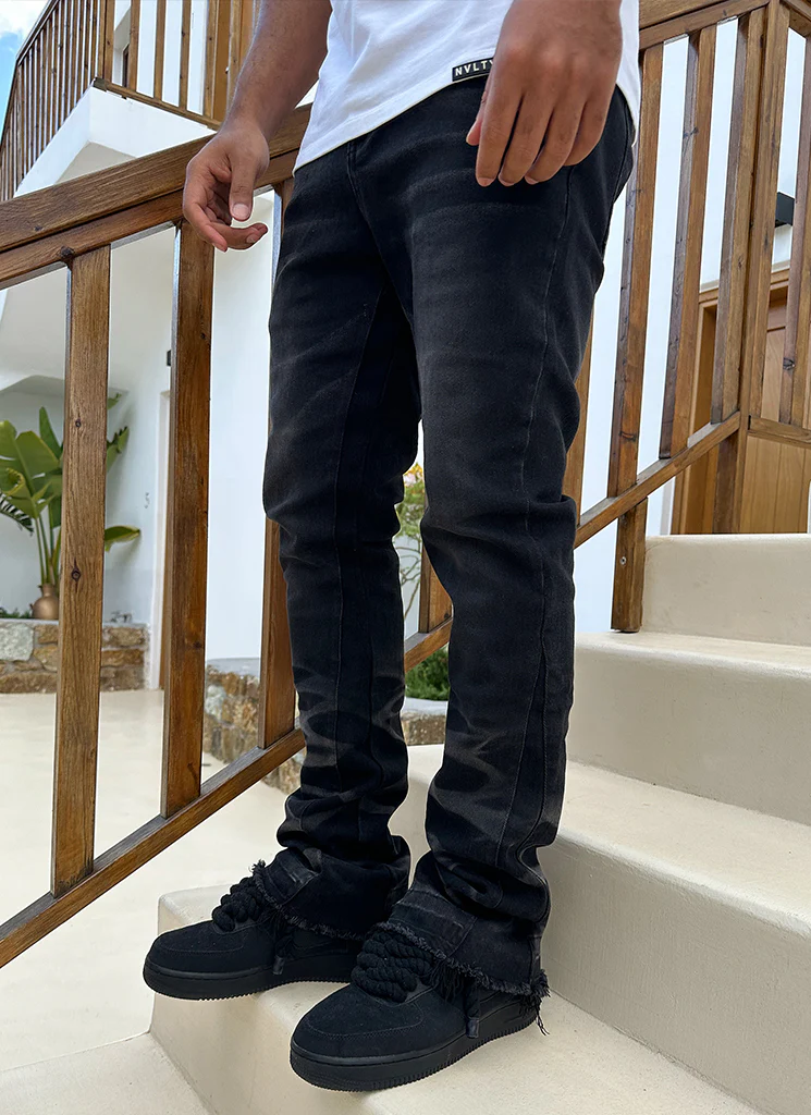 Vintage Flare Wave Jeans - Black - Image 10