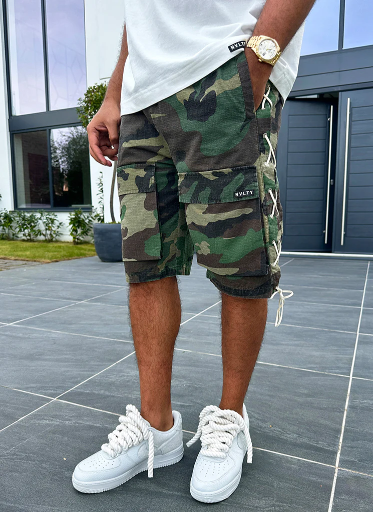 Vintage Lace Cargo Shorts - Camo - Image 12
