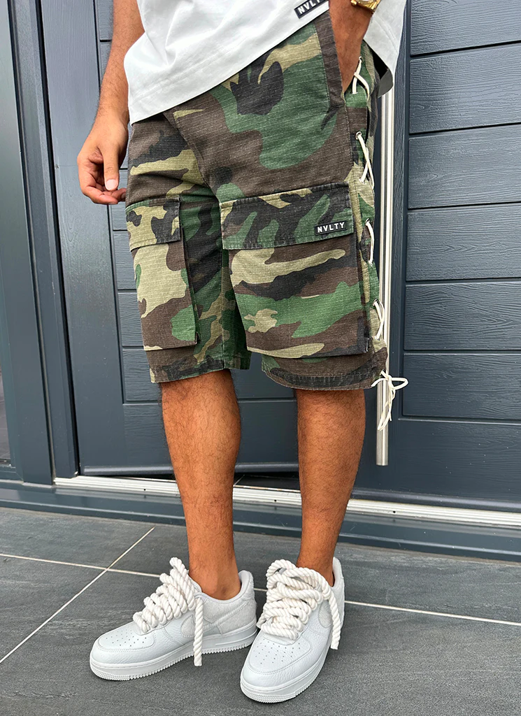 Vintage Lace Cargo Shorts - Camo - Image 16