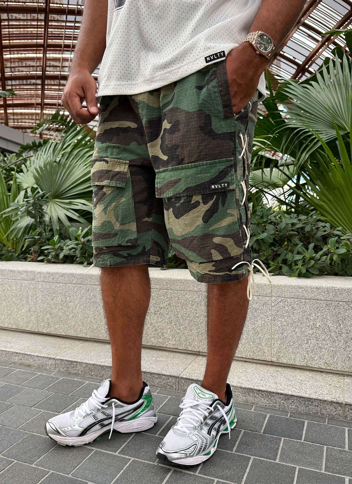 Vintage Lace Cargo Shorts - Camo - Image 2
