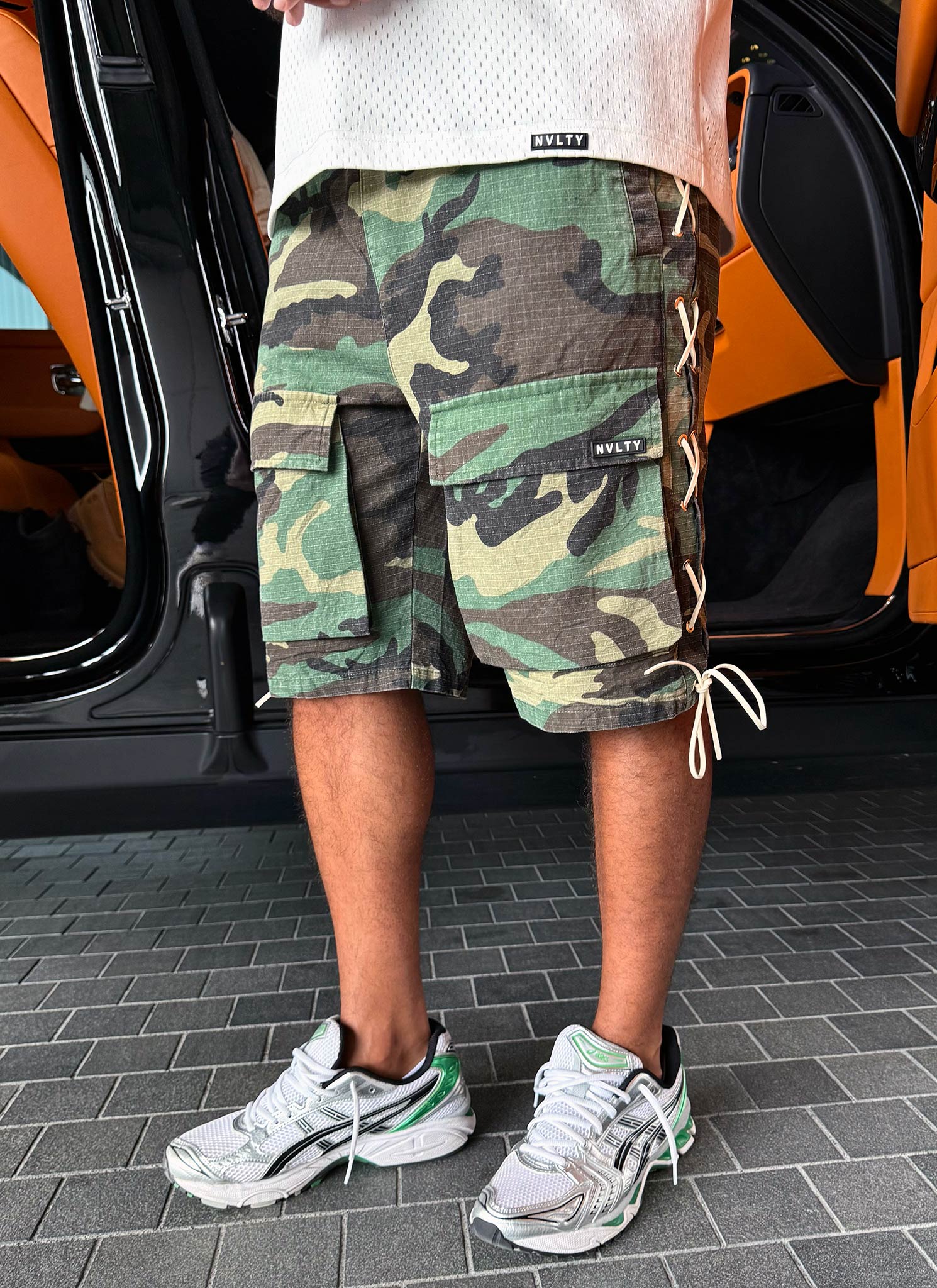 Vintage Lace Cargo Shorts - Camo - Image 8