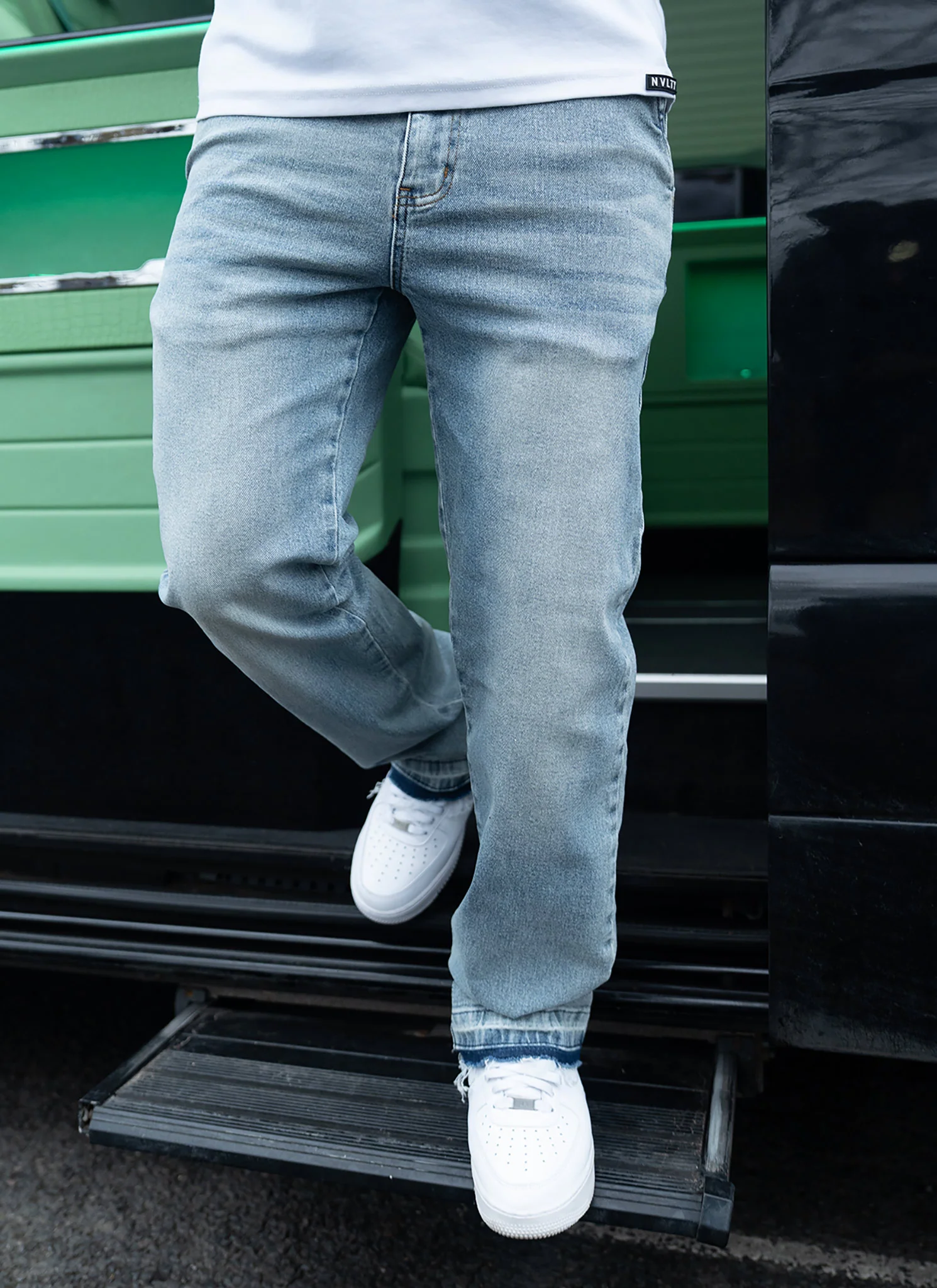 Vintage Raw Hem Jeans - Blue - Image 5
